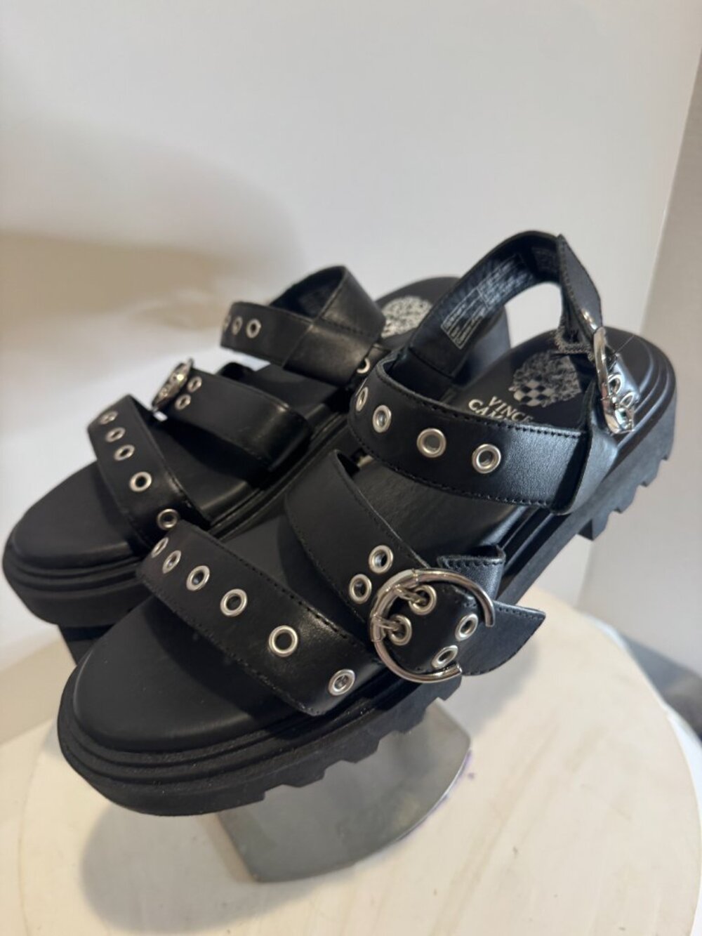 Vince Camuto Silvee Leather Black Sandals Women's size 9.5